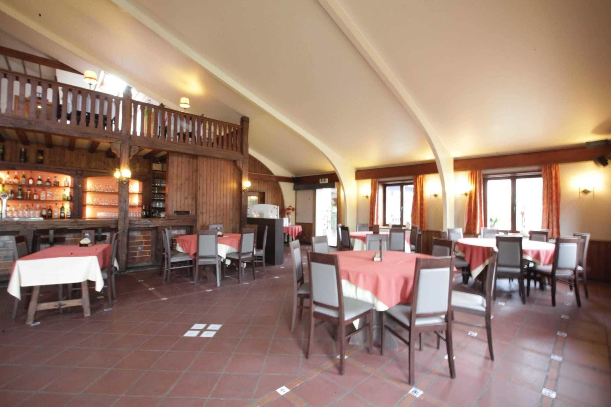 Le Relais Du Marquis Ittre Exterior foto