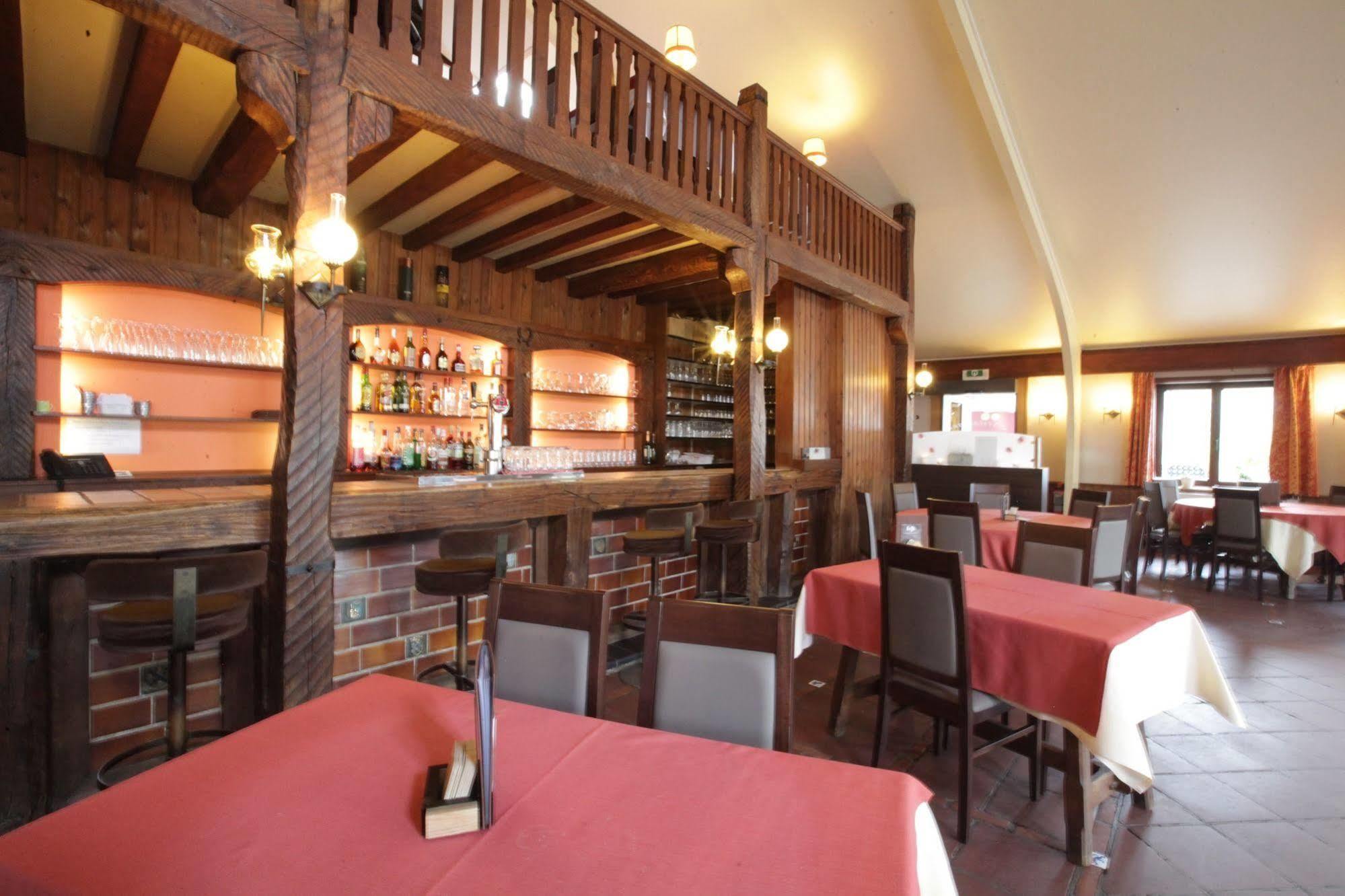 Le Relais Du Marquis Ittre Exterior foto